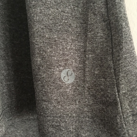 Layer 8 activewear Women’s top - Picture 5 of 6